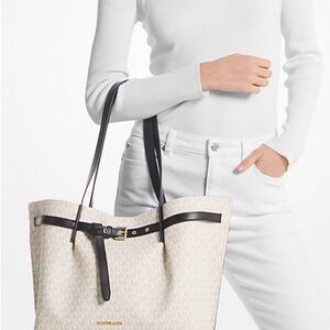 Michael Kors Black and Cream Signature Tote
